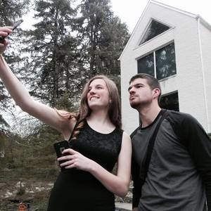 Meet your Posher, Kennedy